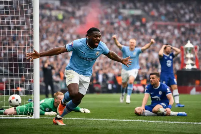 Feature image for Manchester City vient à bout de Chelsea et remporte la FA Cup grâce à Antoine Semenyo, décisif en finale à Wembley